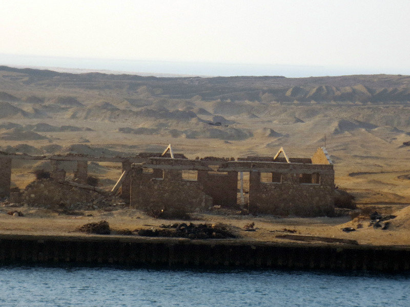 SUEZ RUINS