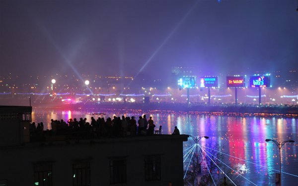 Rooftop view of the Han River