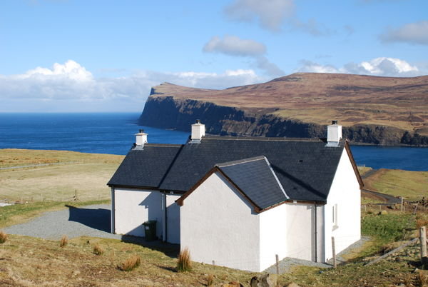 Puffin Cottage. Lower Milovaig, Isle of Skye