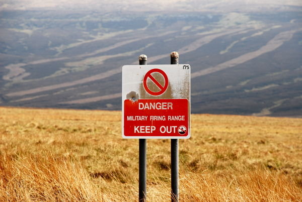 Keep out! We will - we would like to make it to Scotland in one piece. Pennine Way, Cumbria