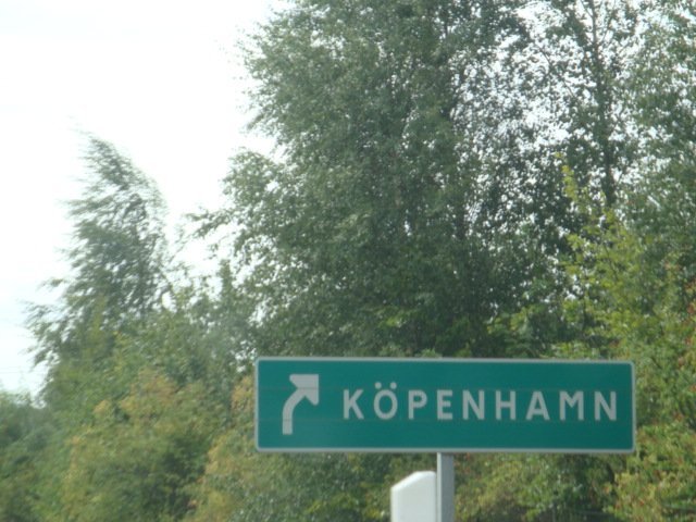 the sign back to Kobenhavn