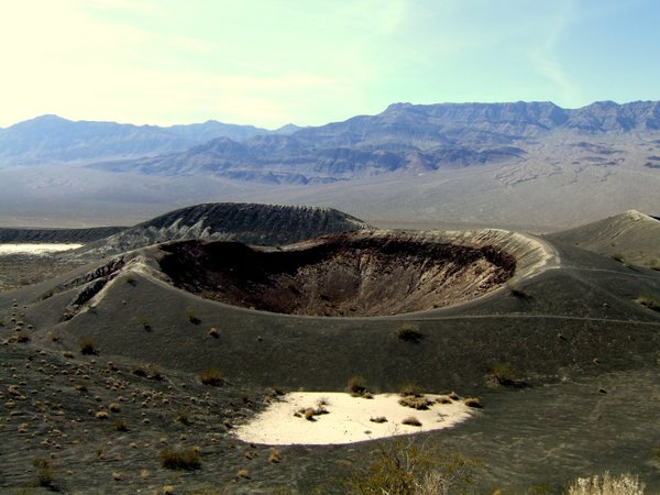 Little Ubehebe Crater2