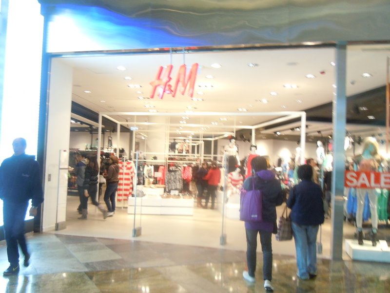 H&M!