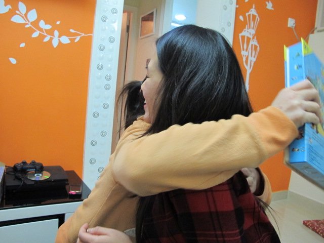 Gift exchange hug