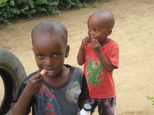 91 Kinder in Mutomondoni