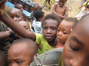 113 Kinder in Mutomondoni