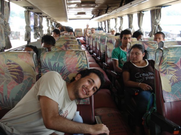 Dia 4 - Bus a Vientiane