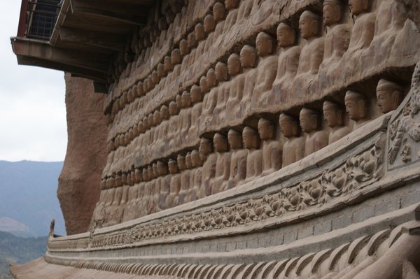 Majishan Grottoes: More Buddhist sculptures