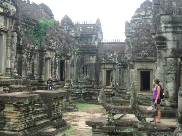 Posado en angkor