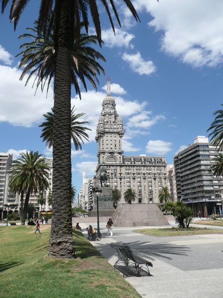 Plaza Independencia (?) in Montevideo
