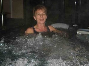 Dinah in Hot Tub