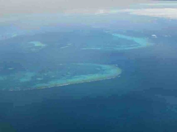 Great Barrier Reef from plane