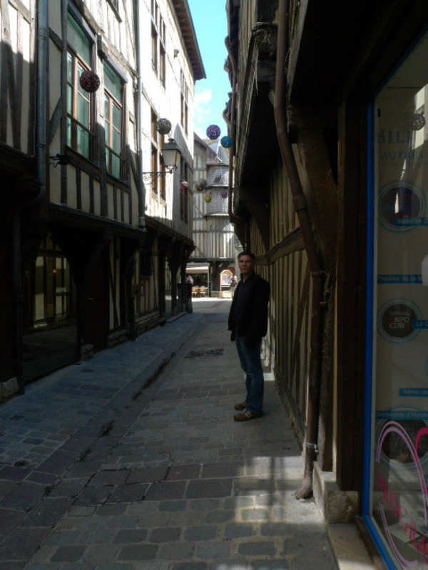 More narrow streets in Troyes