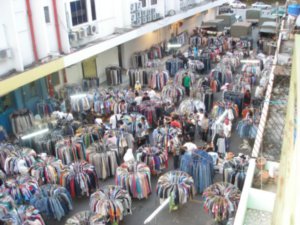 Clothes Market (2)