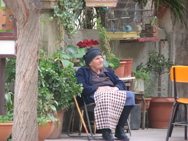 Une jolie vieille madame turque