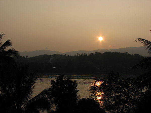 Coucher de soleil sur le Mekong, Laos