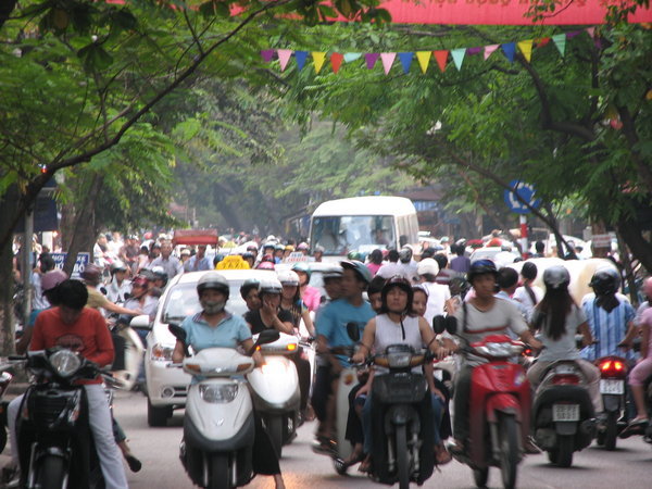 Le traffic a Hanoi!