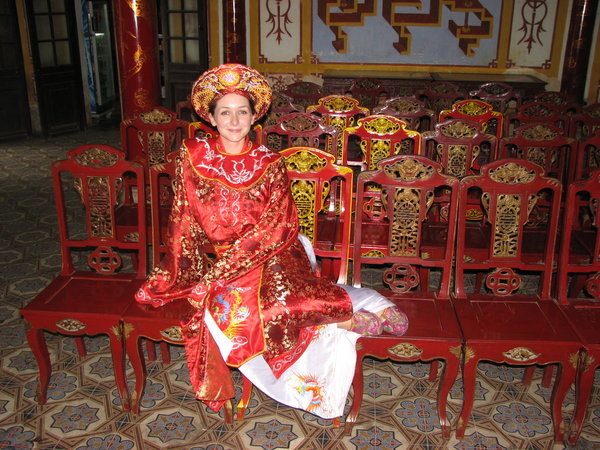 Vero deguisé en princesse imperiale vietnamienne, Hue