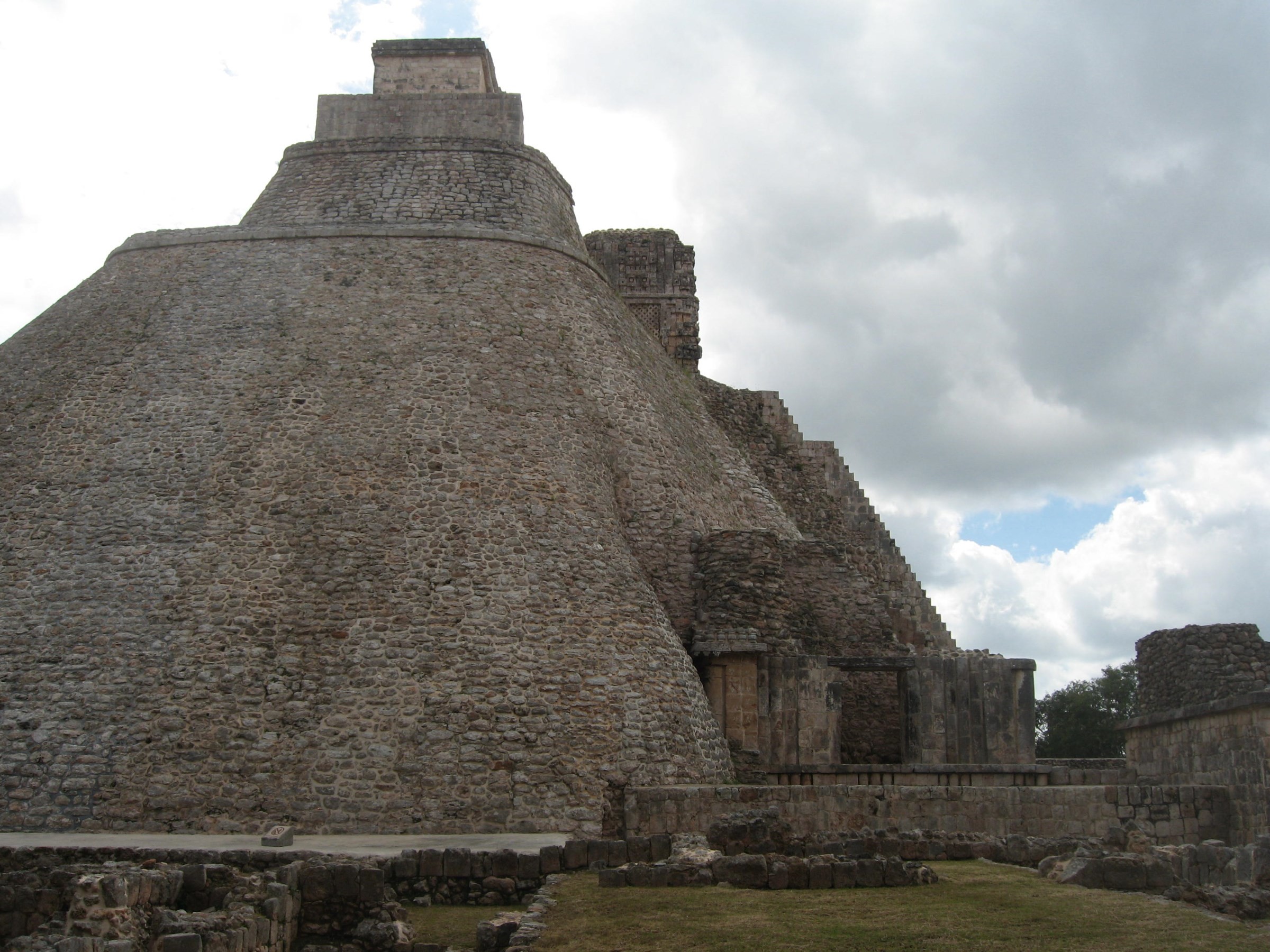 uxmal-kabah-photo