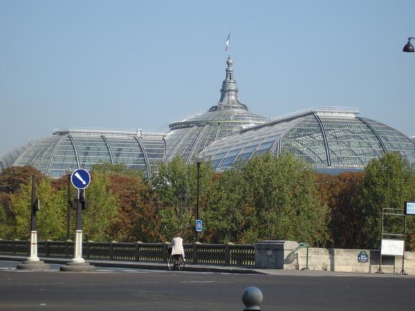 the Grand Palais in Daytime