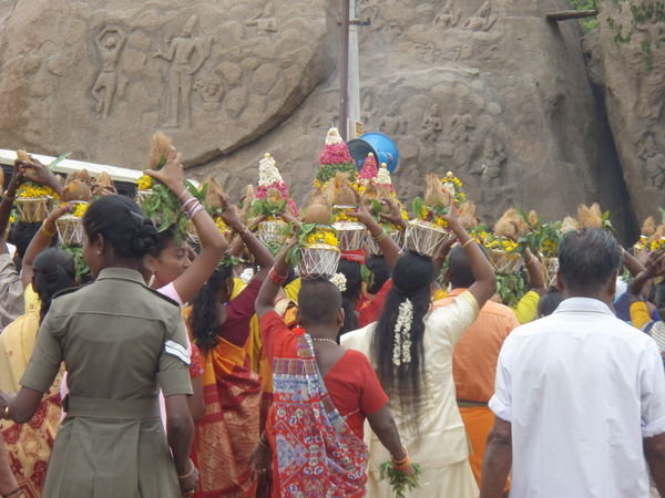 Random Procession in Mamallapuram