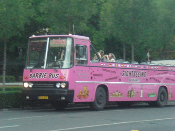 budapest tour bus