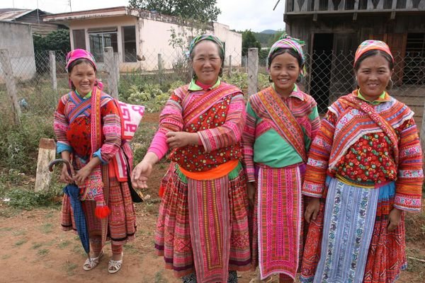 Hmong Women