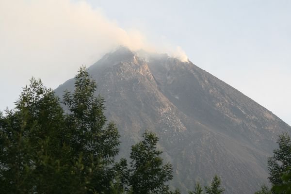 Gunung Merapi 1