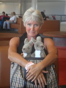 Brisbane Airport - Tigs absconds to US with Aussie Roo's 
