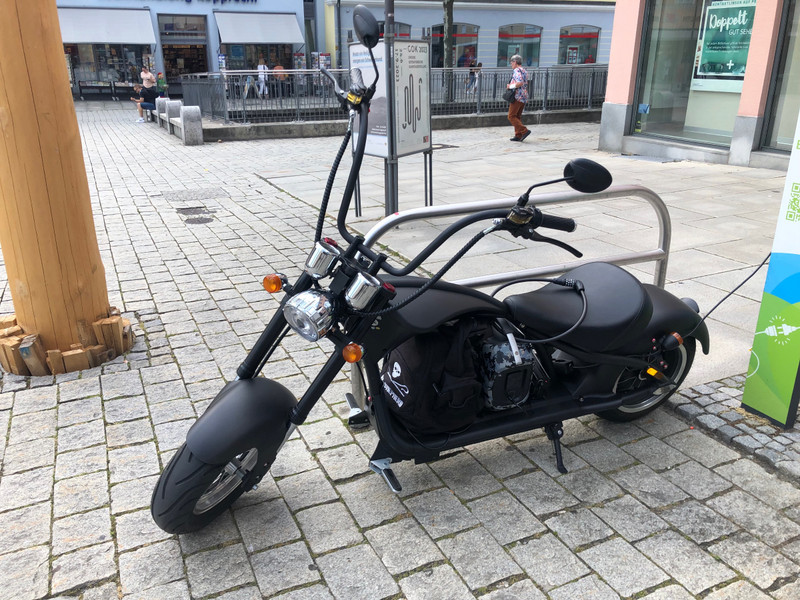 Electric motorcycle 