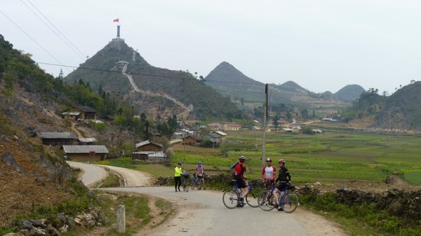 Lung Cu - Chinese border