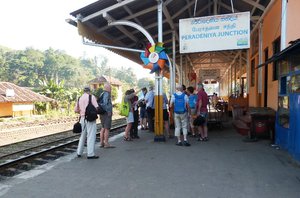 Peradeniya Platform
