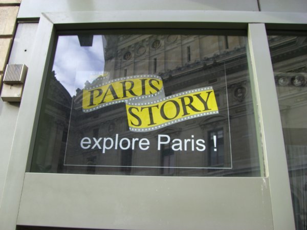 Movie about Paris History