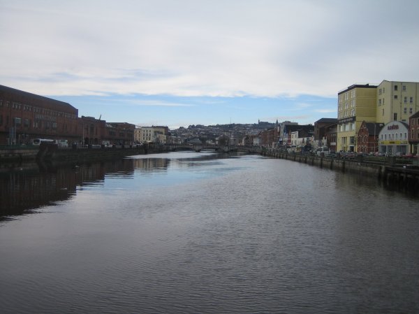 The main river that runs through the center of Cork City