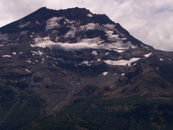glacier on volcan tolhuaca