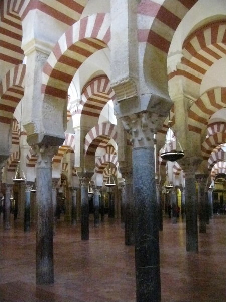 arches in la mezquita, cordoba