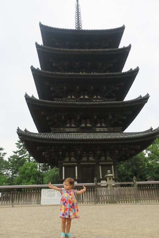 pagoda piroutte