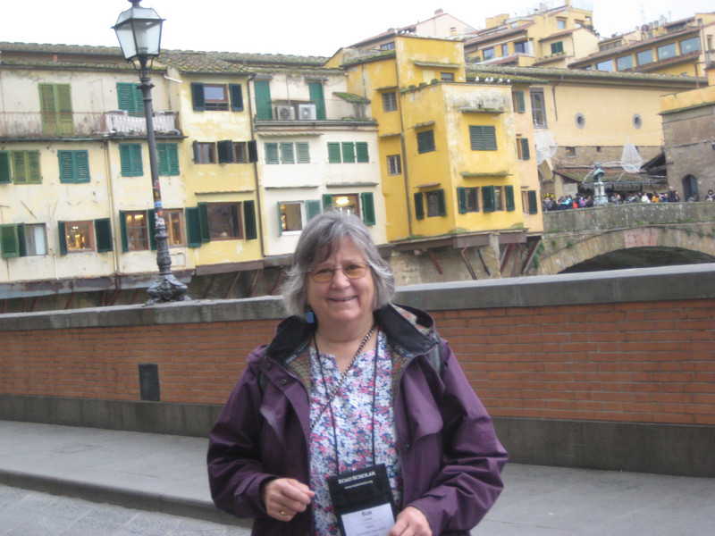 Sue, Ponte Vecchio in background