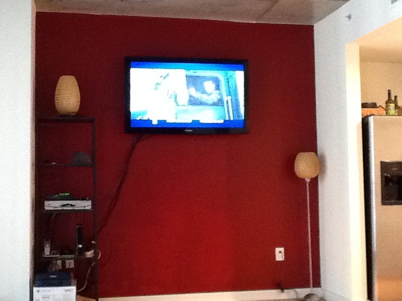 And the tv was installed!
