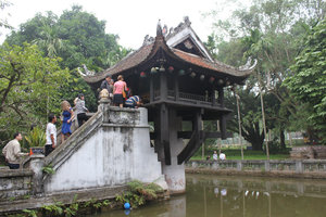 One pillar pagoda (Chùa Một Cột)