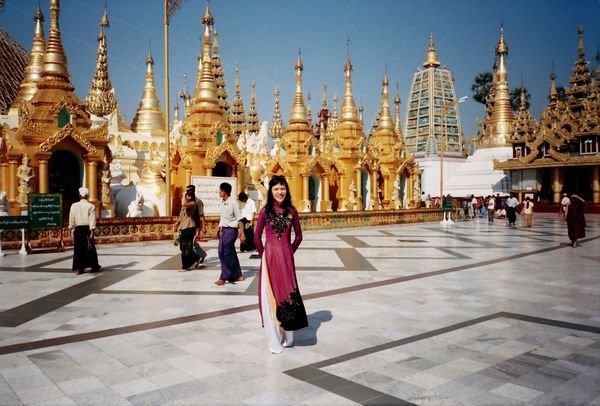 Shwedagon Paya in Yangon