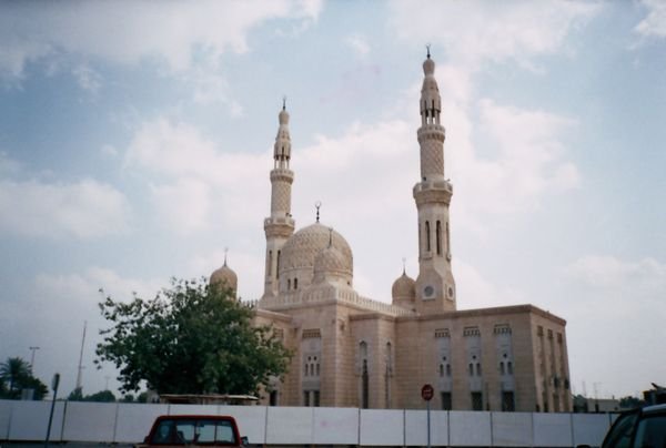 Jumeirah Mosque (2003)