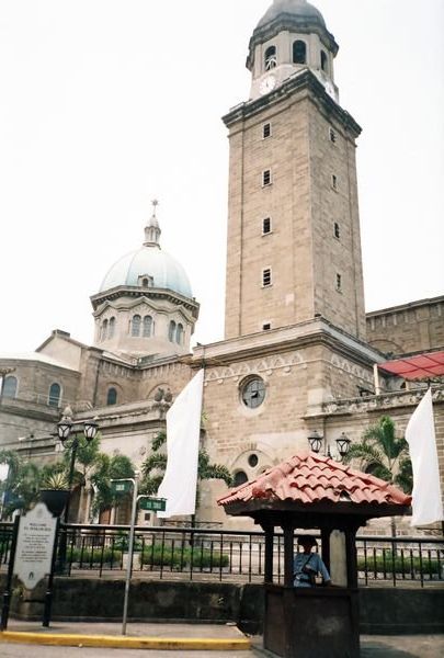 Manila cathedral at Intramurous