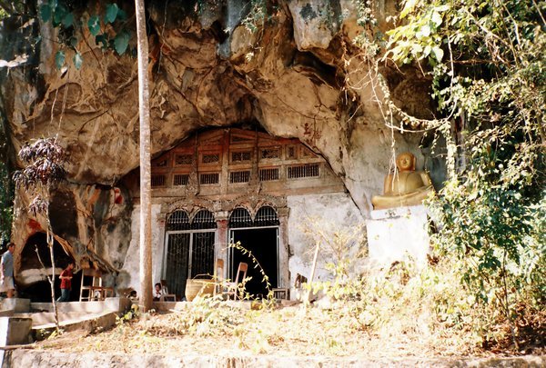Tam Ting cave, Luang Prabang