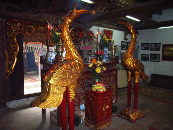 King Ngô Quyền's temple