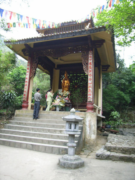 Thiên Trù pagoda
