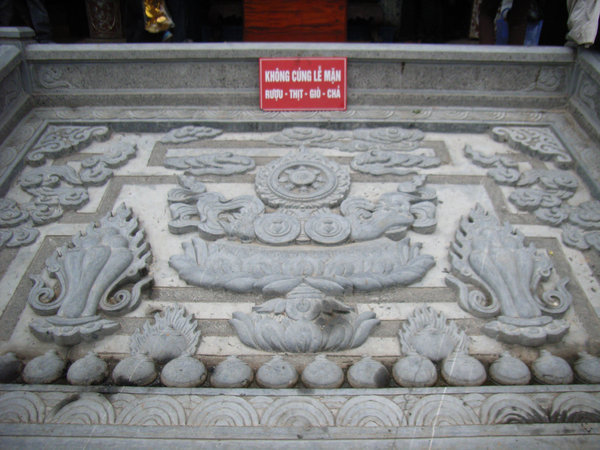 Thiên Trù pagoda 