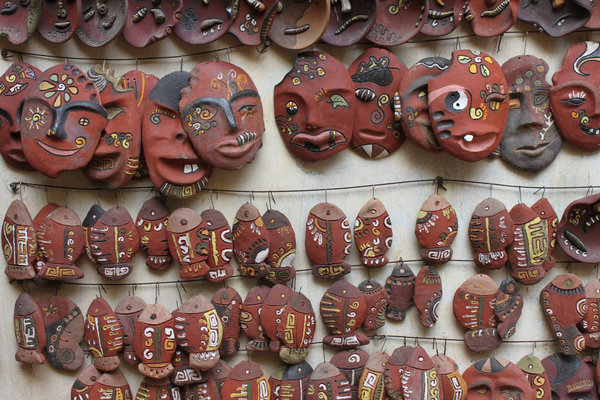 Ceramic masks at the market