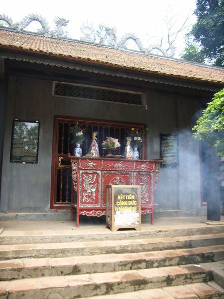 Hạ temple