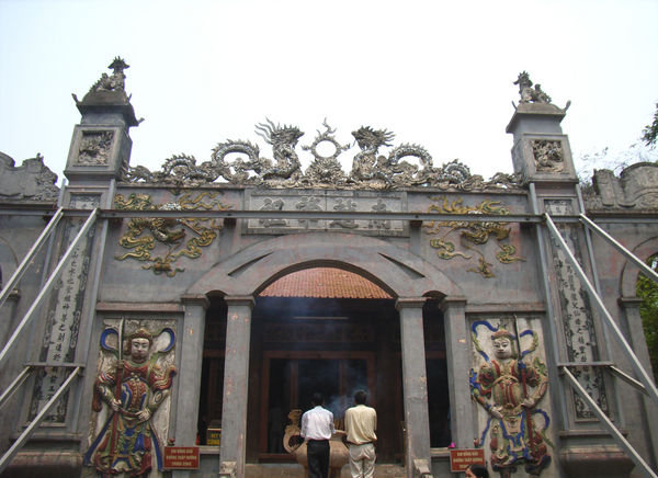Thượng temple